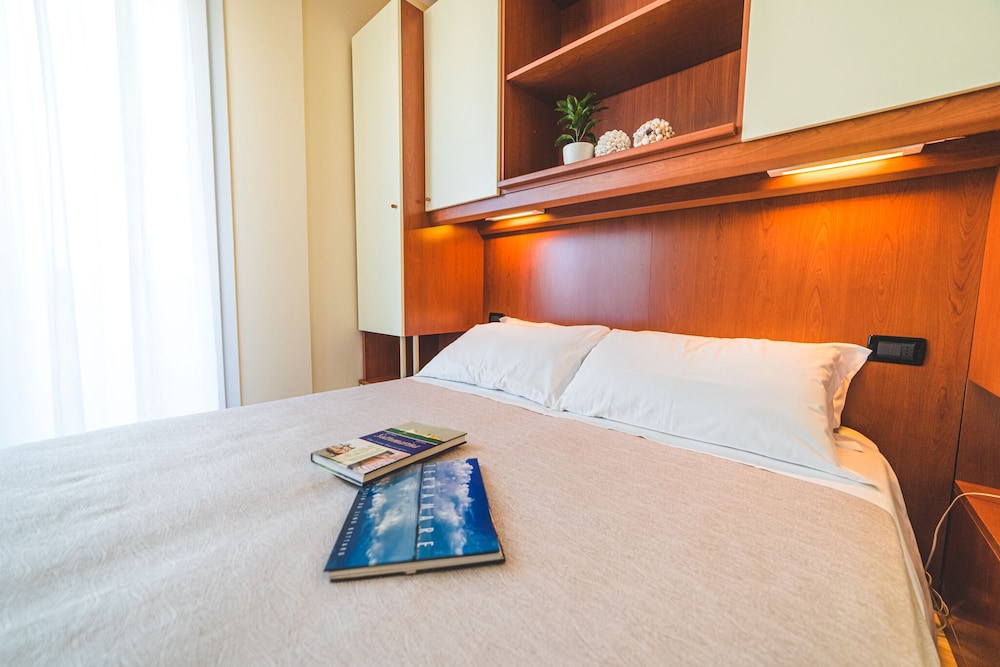 Hotel Sole 24/66