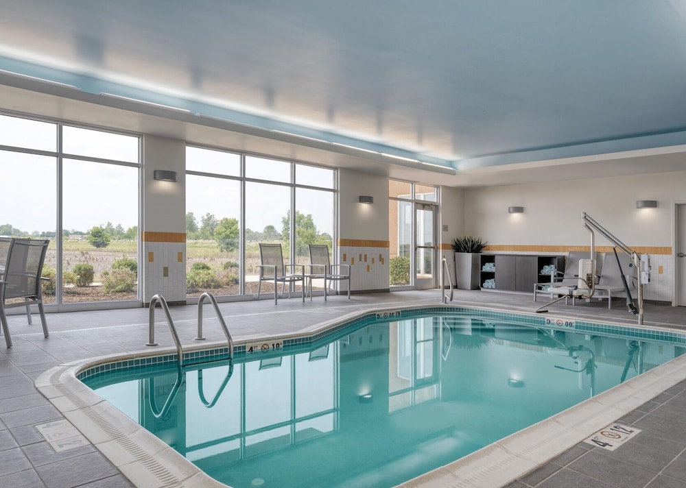 Fairfield Inn &amp; Suites Jeffersonville I-71 34/58