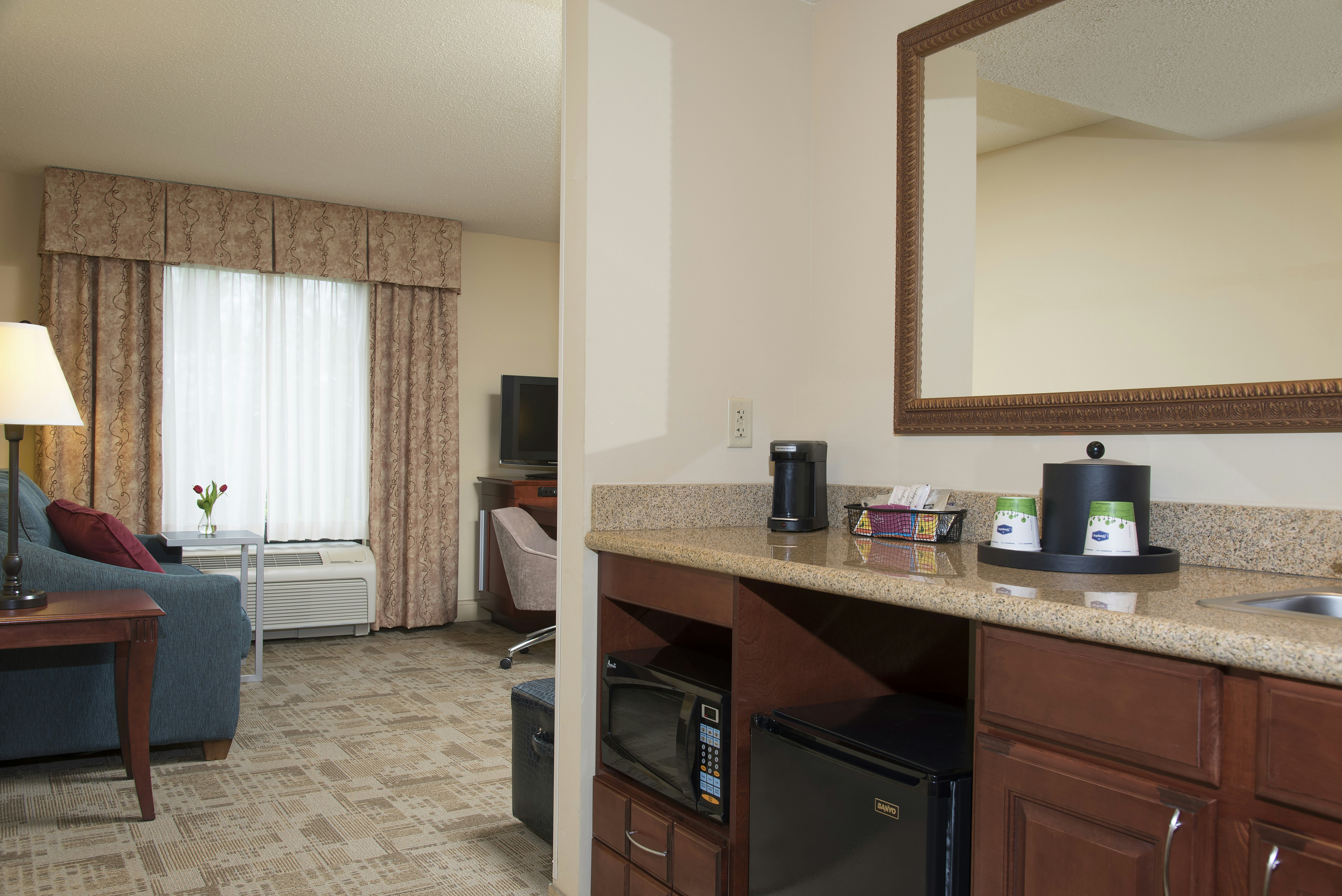 Hampton Inn Suites Bloomington Normal 48/48