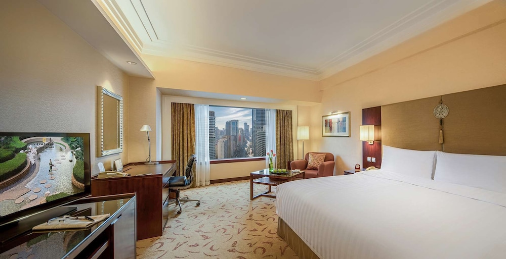 Shangri-La Dalian 14/70