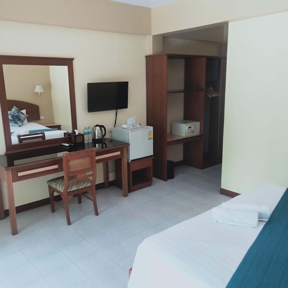 Alisa Hotel Aonang 42/50
