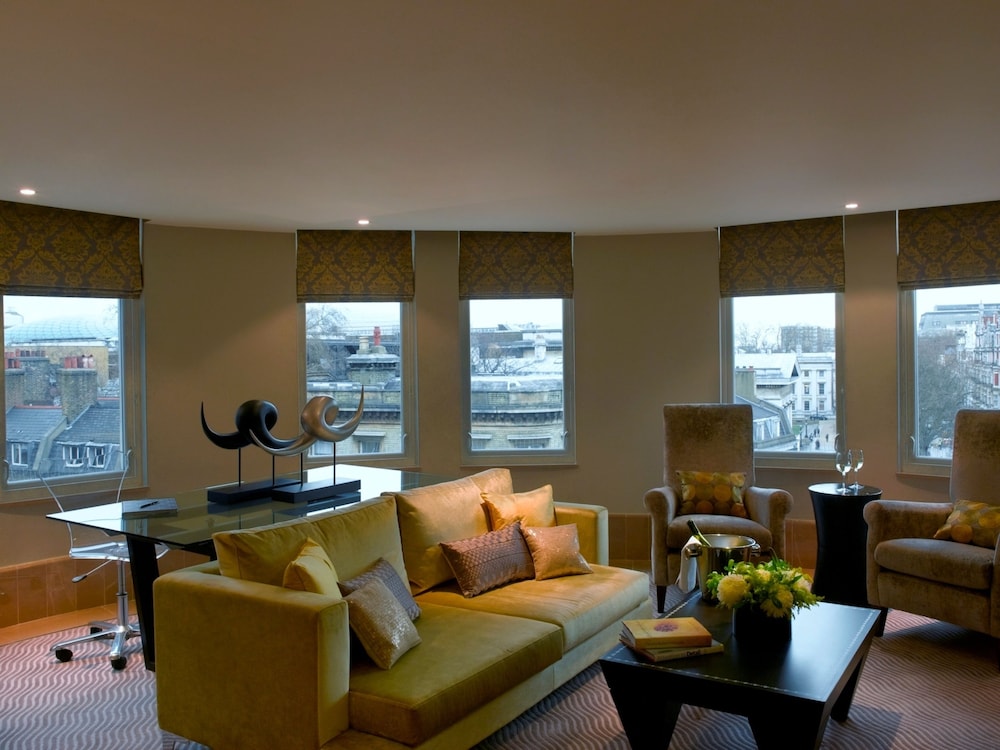 Radisson Blu Hotel London Bloomsbury 53/75