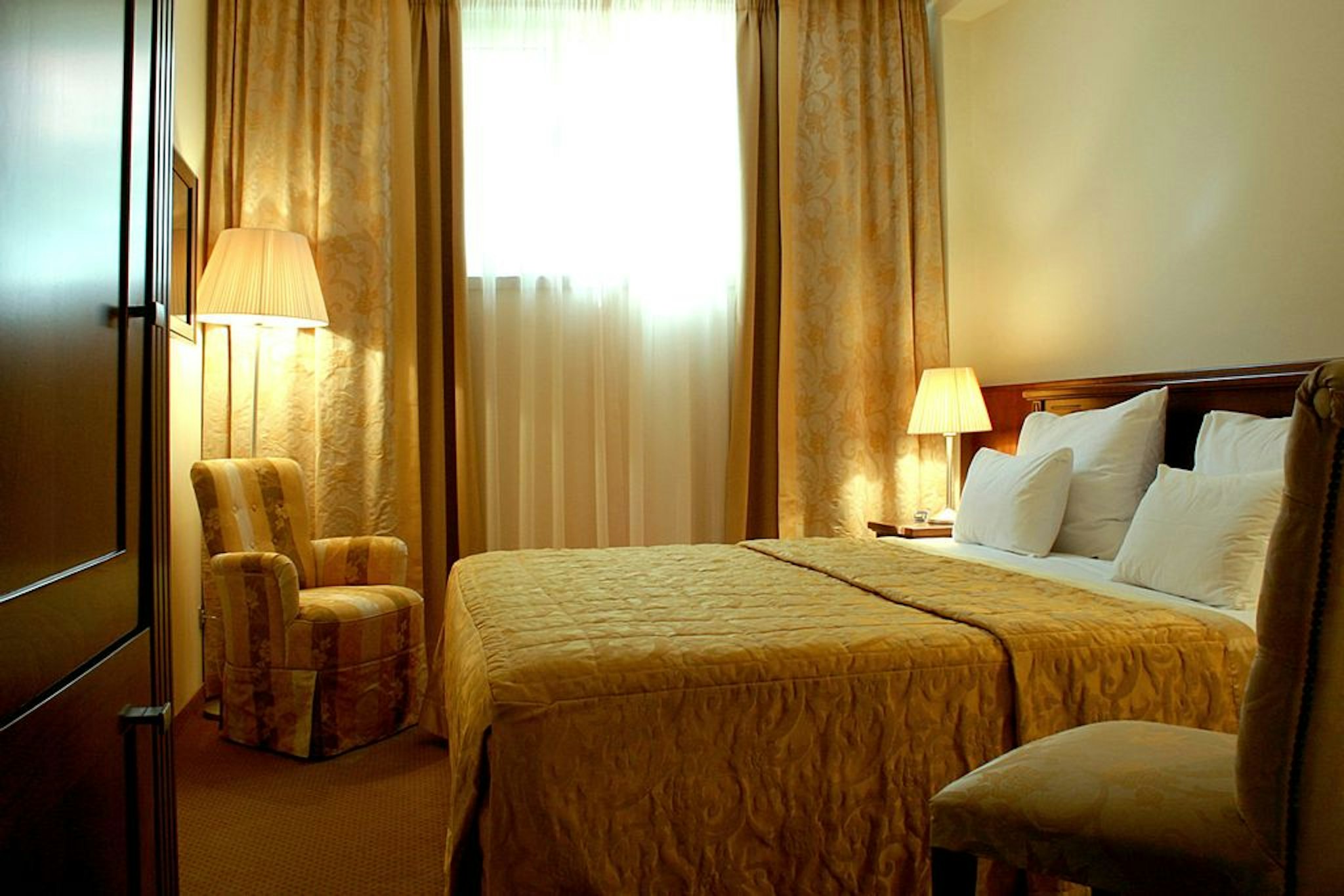 Globo Hotel 13/45