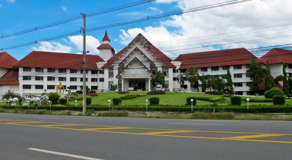 Pailyn Sukhothai 43/50