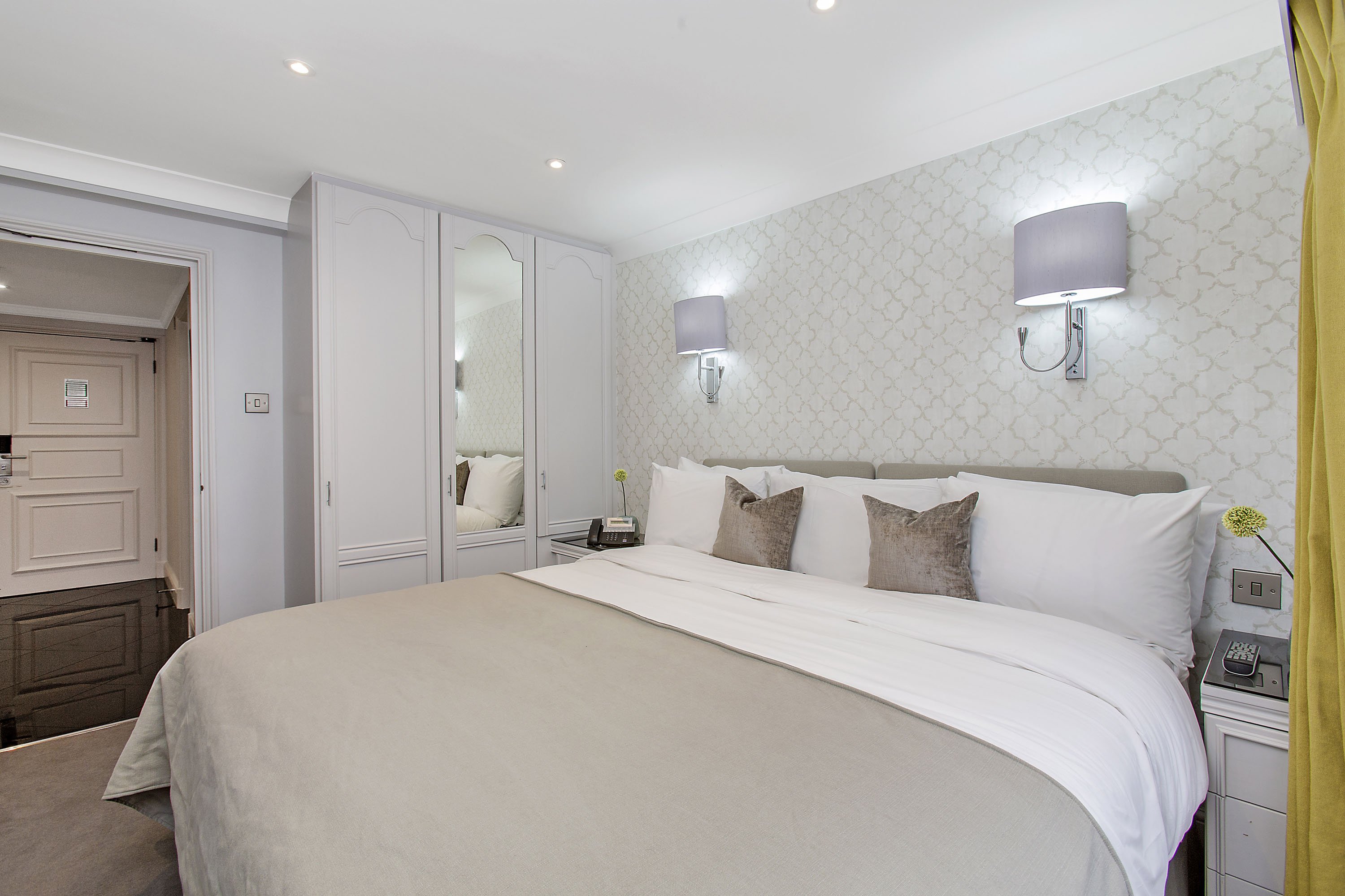 1 BEDROOM, APARTMENT