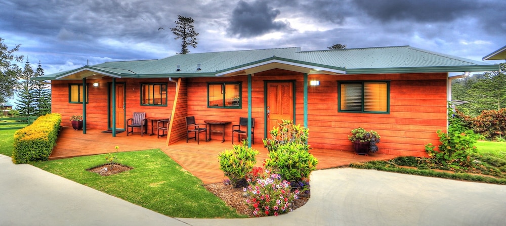 Endeavour Lodge 1/22