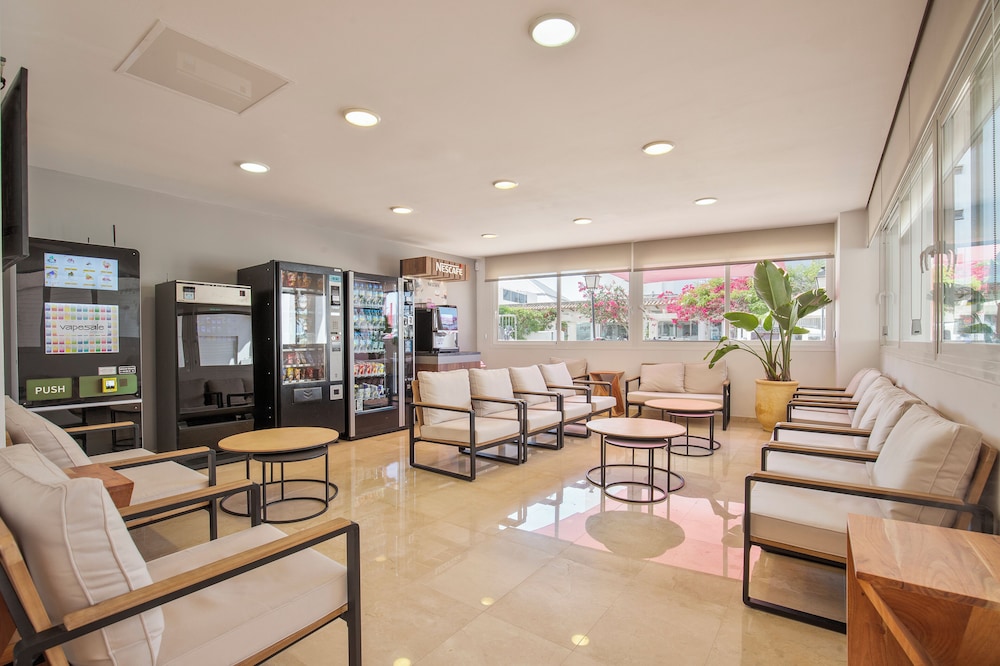 Sunside Ibiza Studios - Only Adults- Formerly known as Central Park 46/63