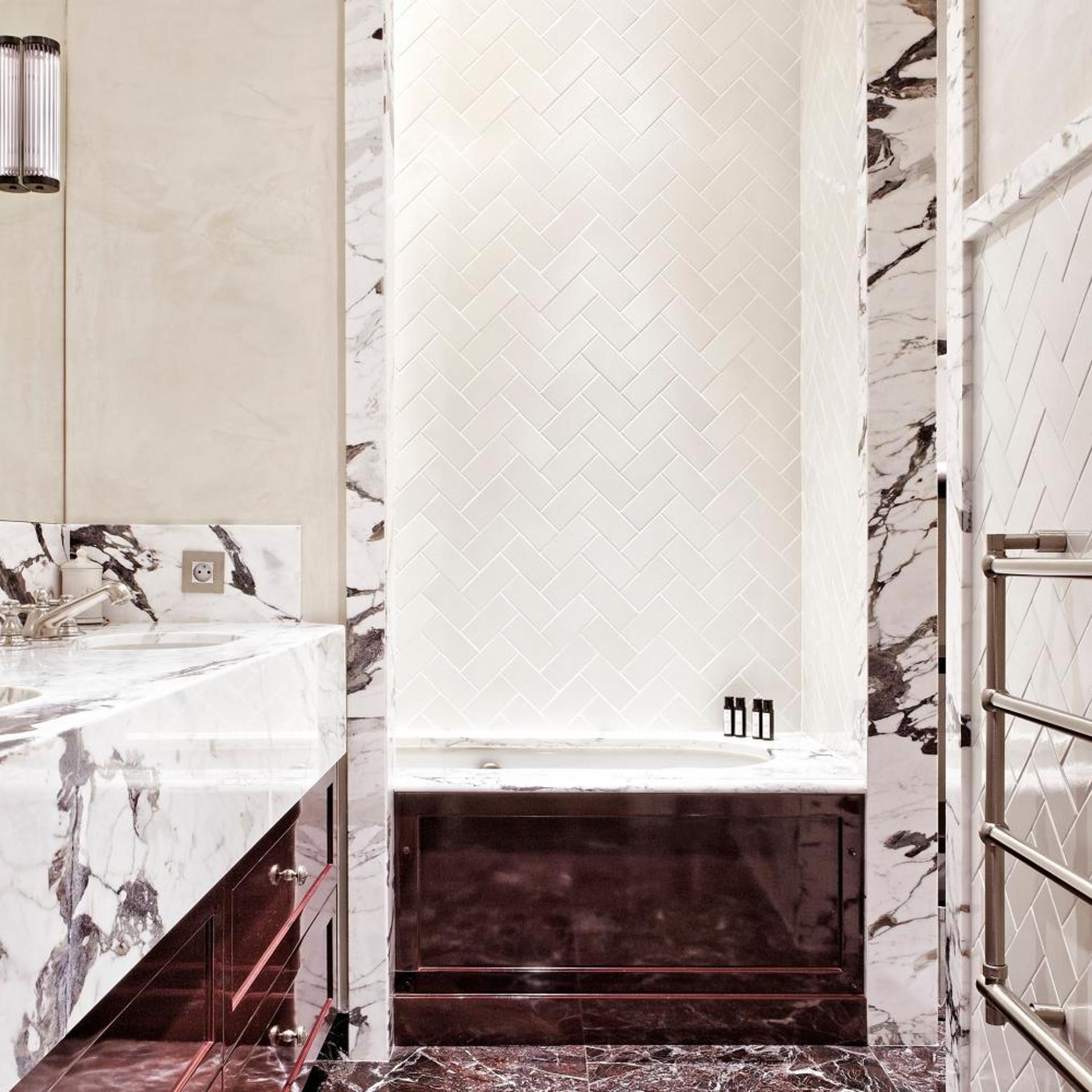 Boudoir، Saint James 4/5