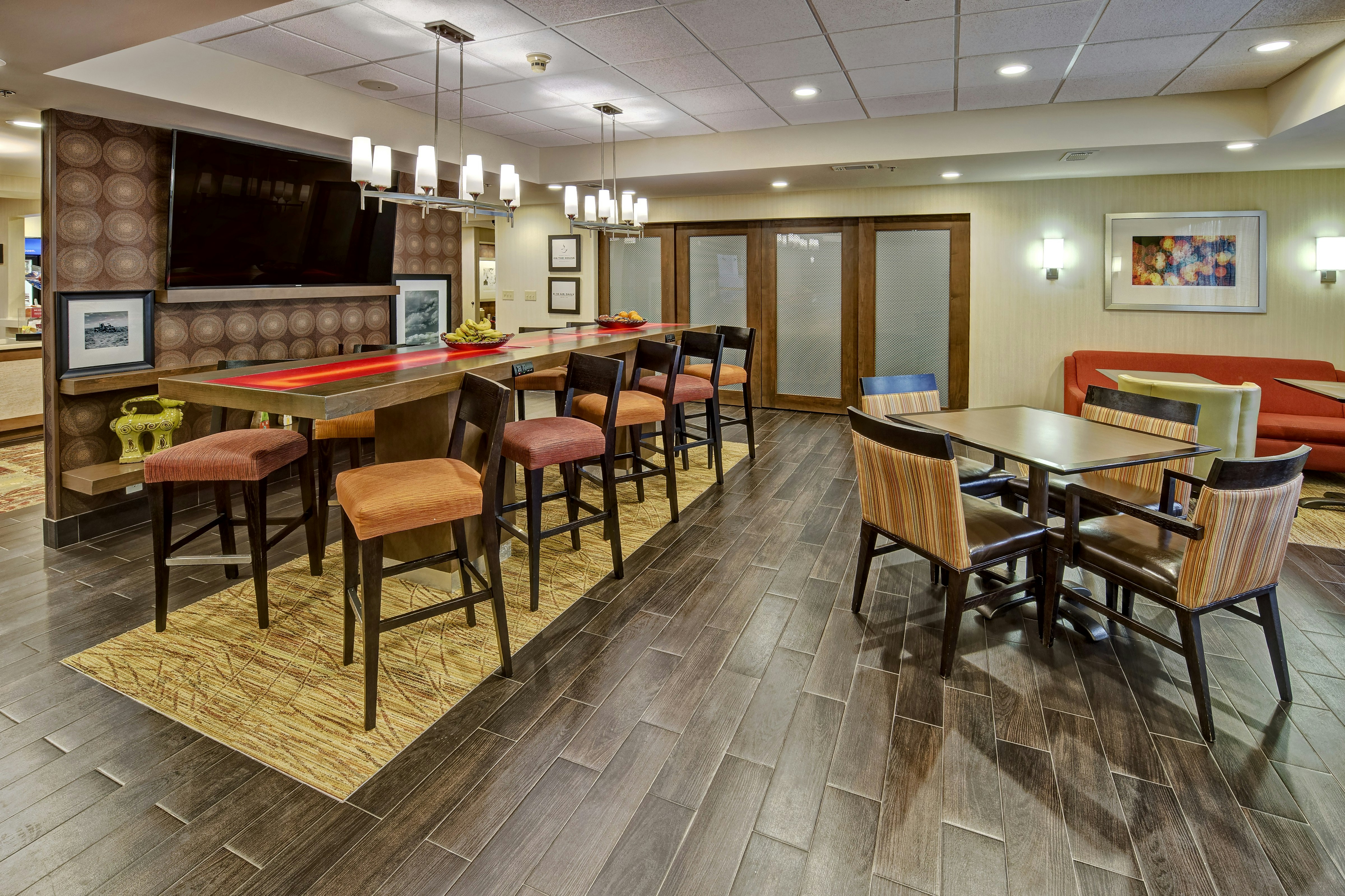 Hampton Inn Houston Baytown 23/34