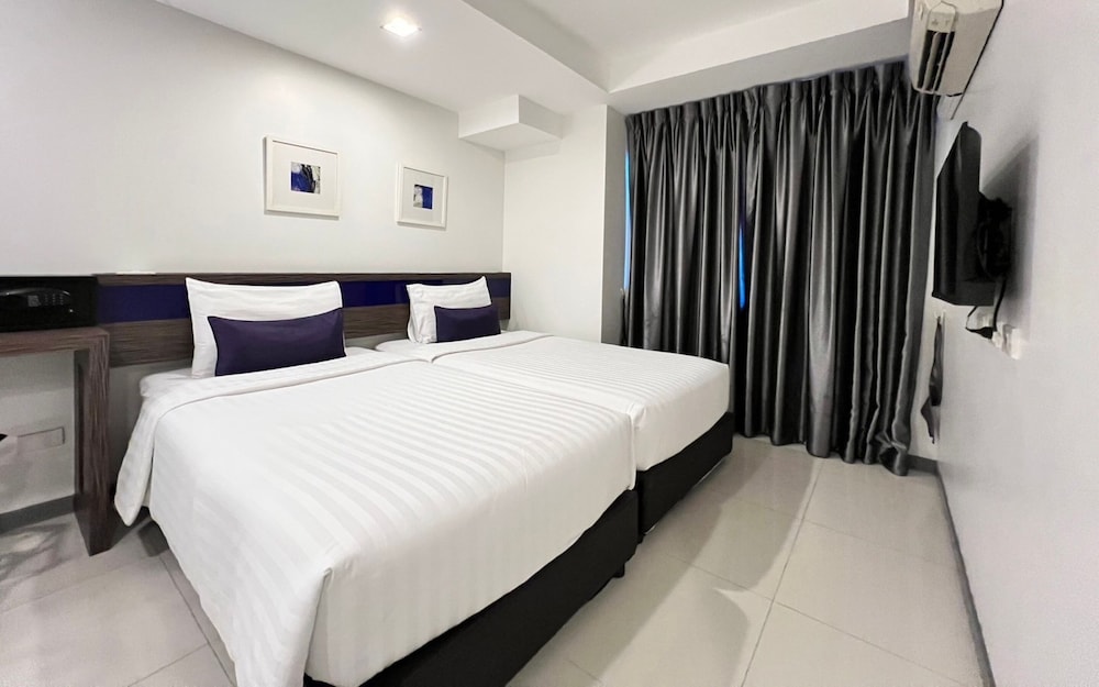 SUPERIOR, TWIN BEDS