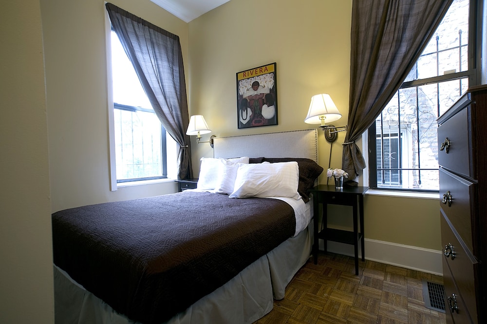 Wicker Park Inn 10/50