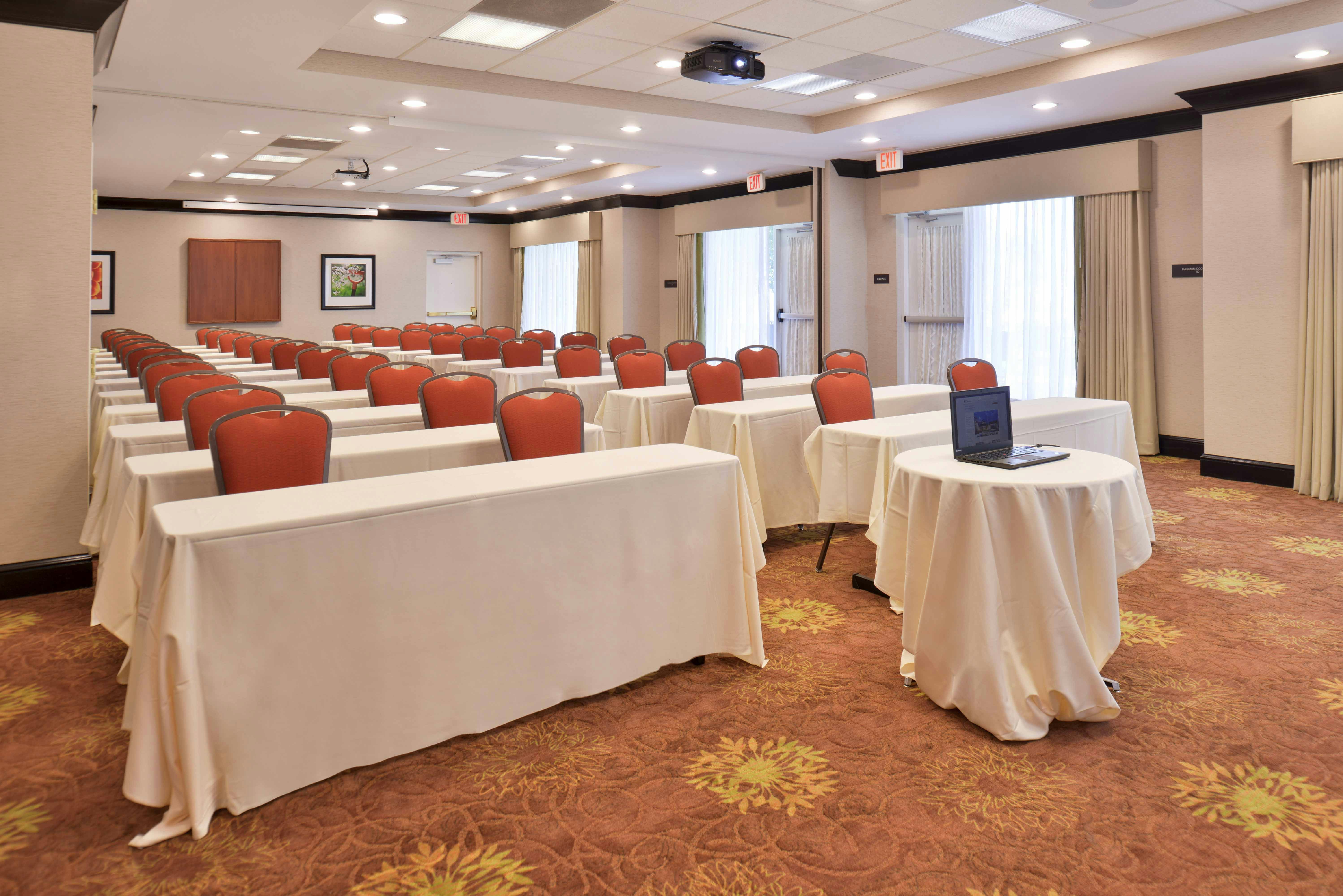 Hilton Garden Inn Indianapolis Carmel Hotel 39/45