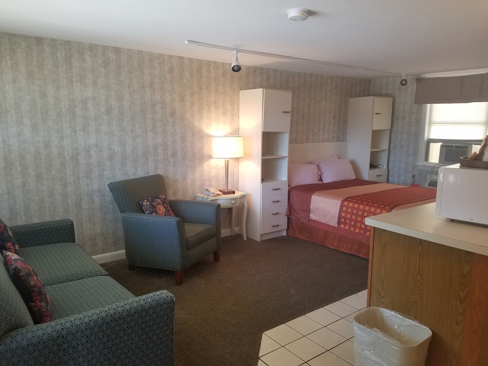 Windrift Motel 37/58