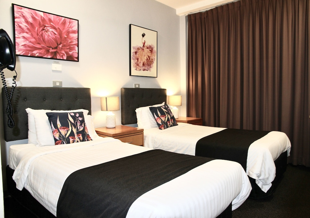 Mariners Court Hotel 21/55