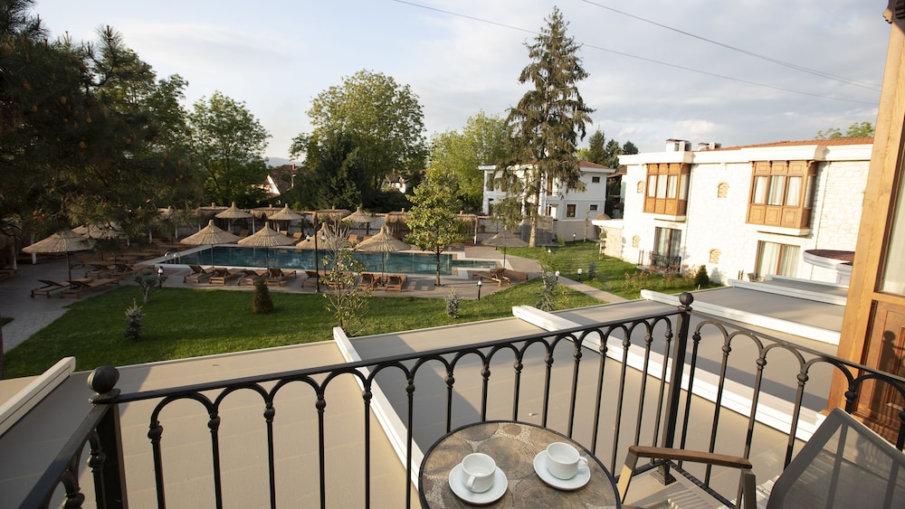 Balturk Garden Sapanca Hotel 30/35