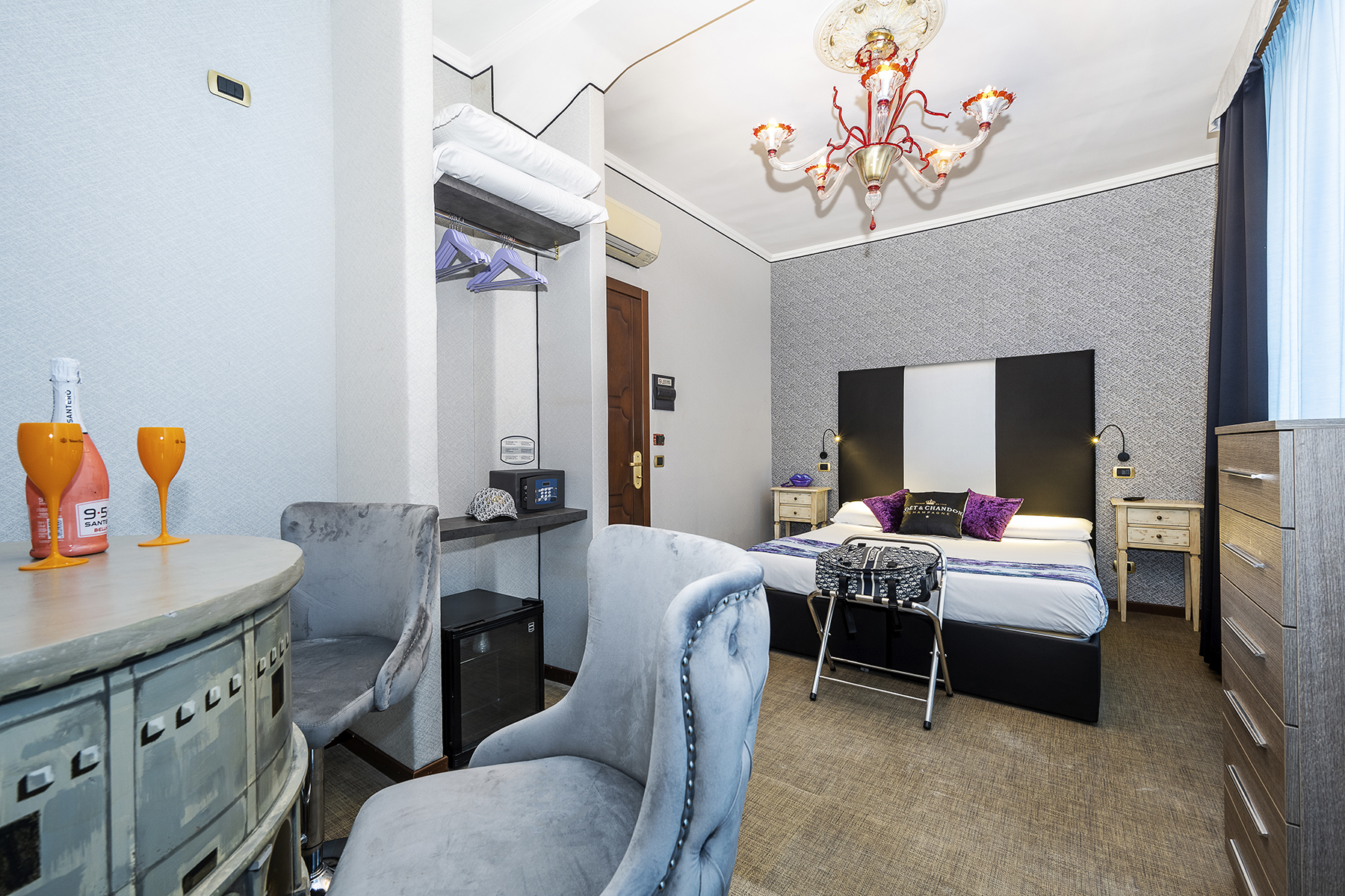 Deluxe, 2 Queen Beds, Hot Tub