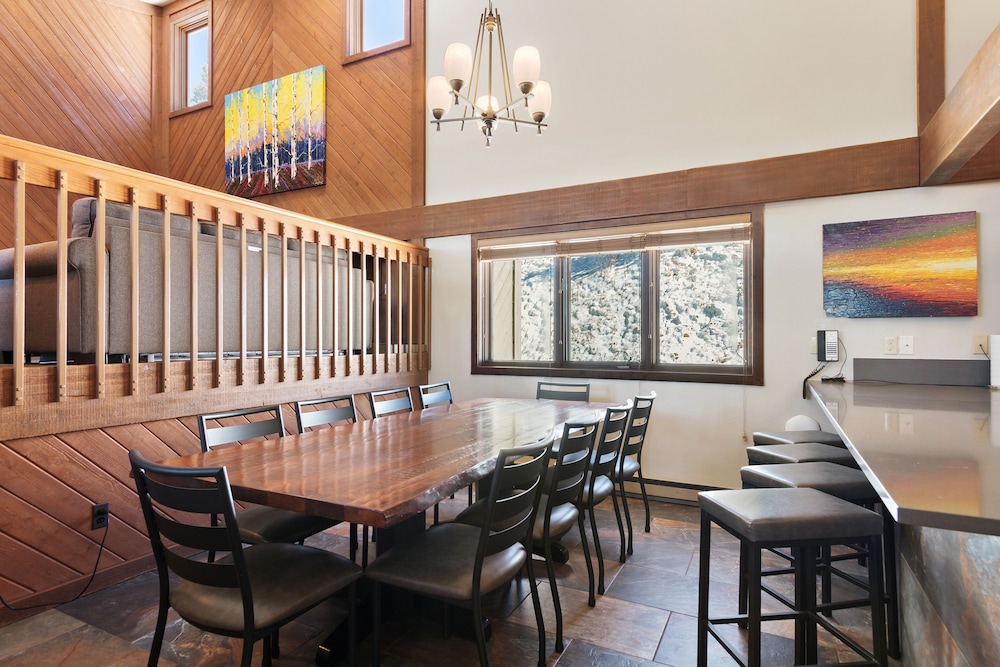 Gold Point Resort Breckenridge by Vacatia 36/50