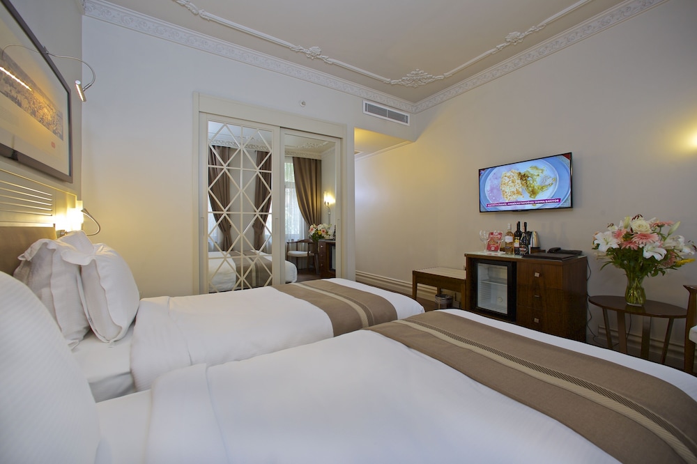 TAXIM LOUNGE HOTEL 21/58