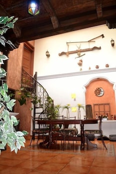 Villa Florencia Centro Hotel 48/58