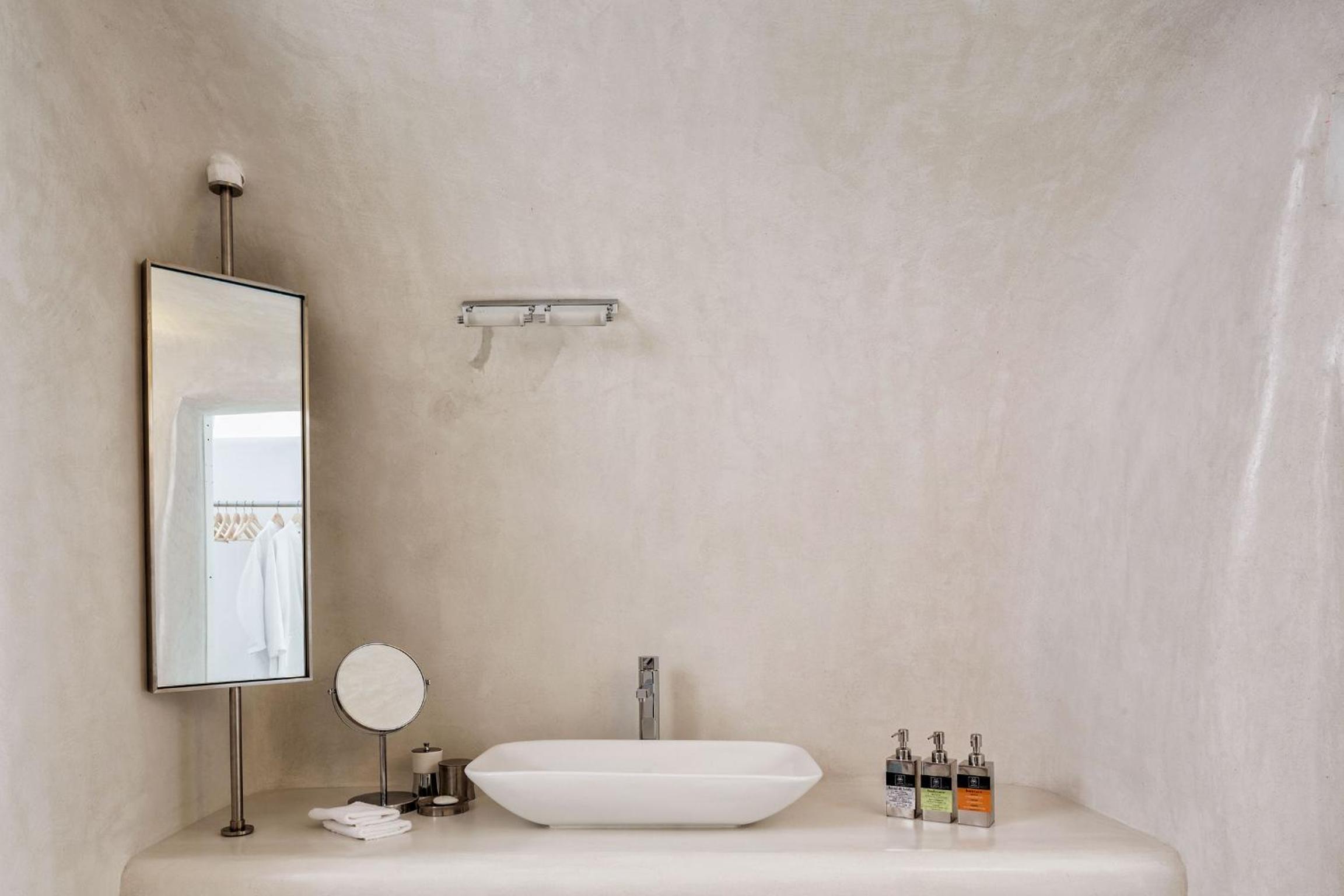 Senior, Suite, Double Bed, Caldera View