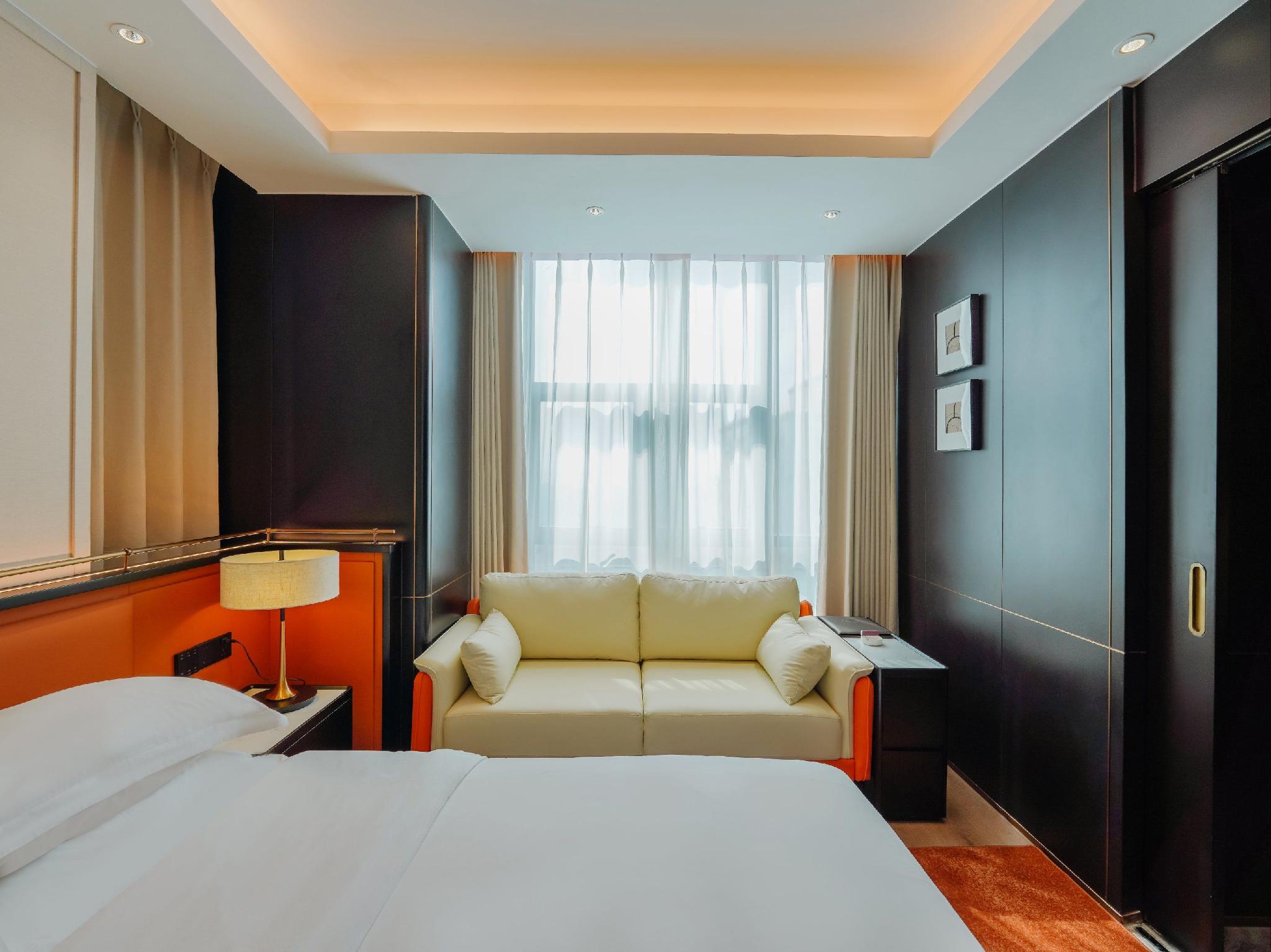 Ziguang Boutique Hotel 10/40