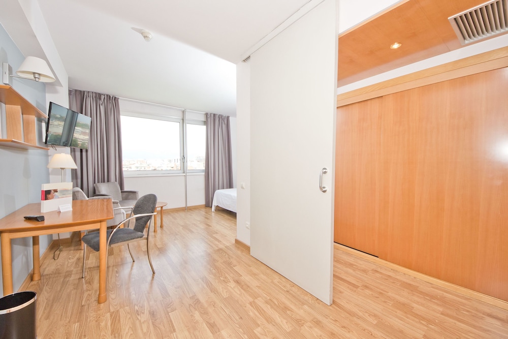 Aparthotel Atenea Valles 42/62