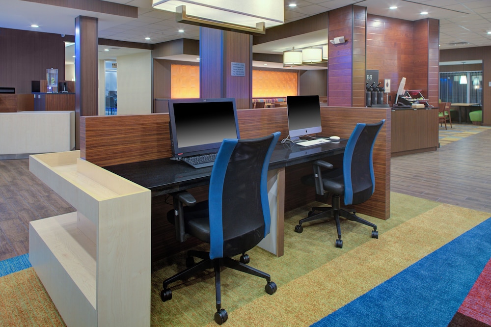 FAIRFIELD INN & SUITES DETROIT CANTON 12/20