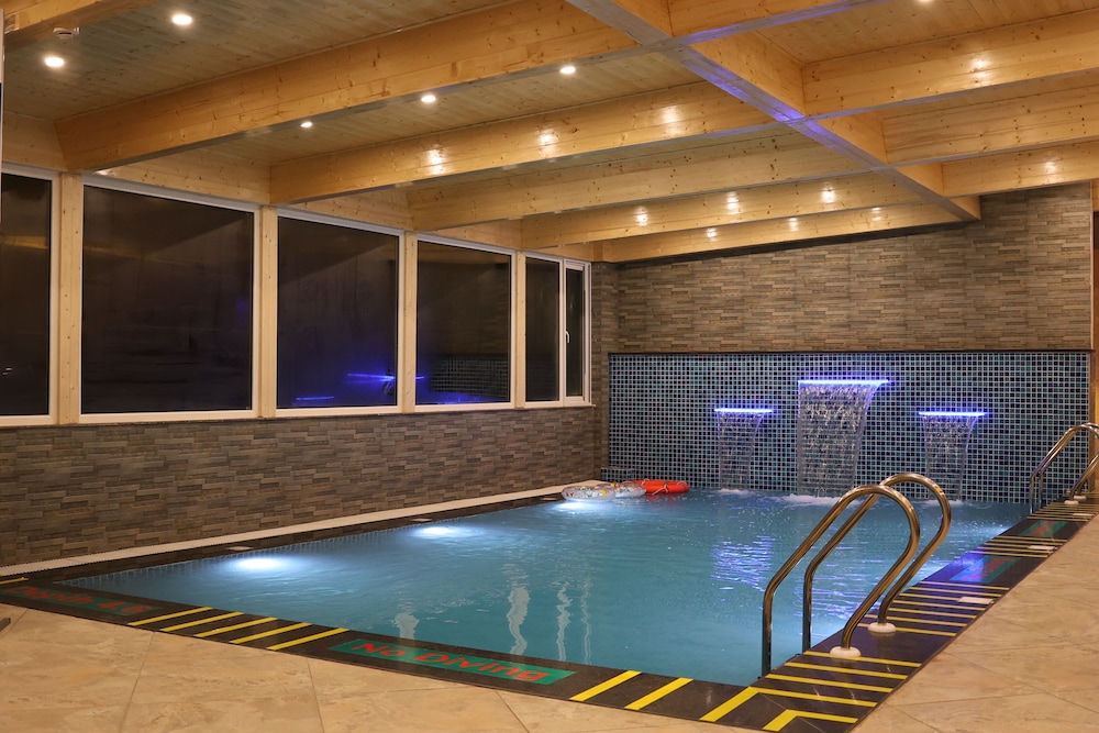 Marigold Sarovar Portico 23/50