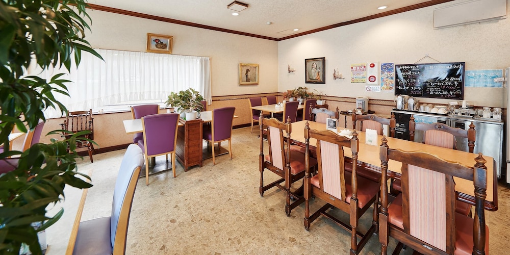 Crown Hotel Okinawa 59/75
