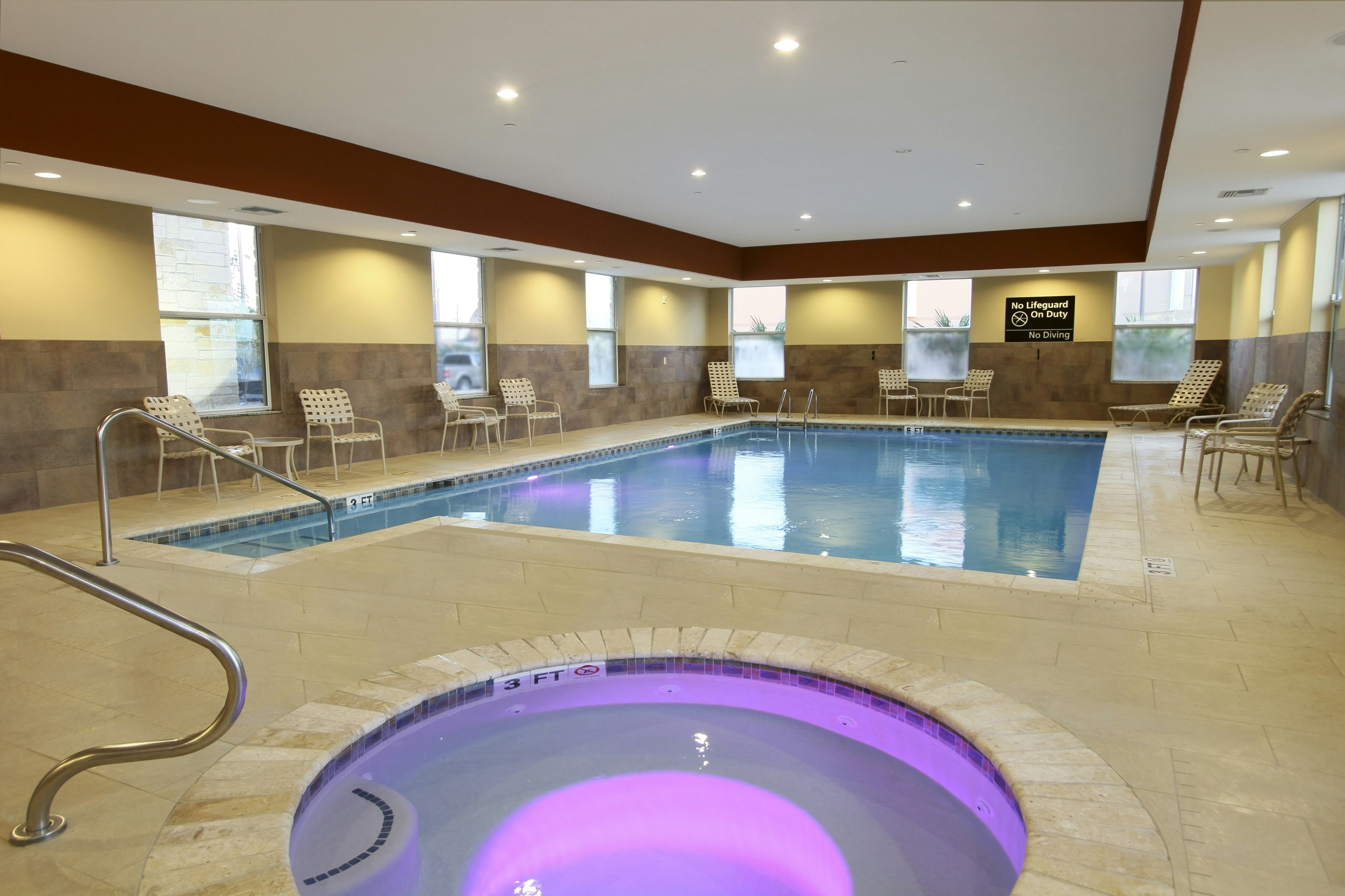 Hampton Inn And Suites Winnie 23/46