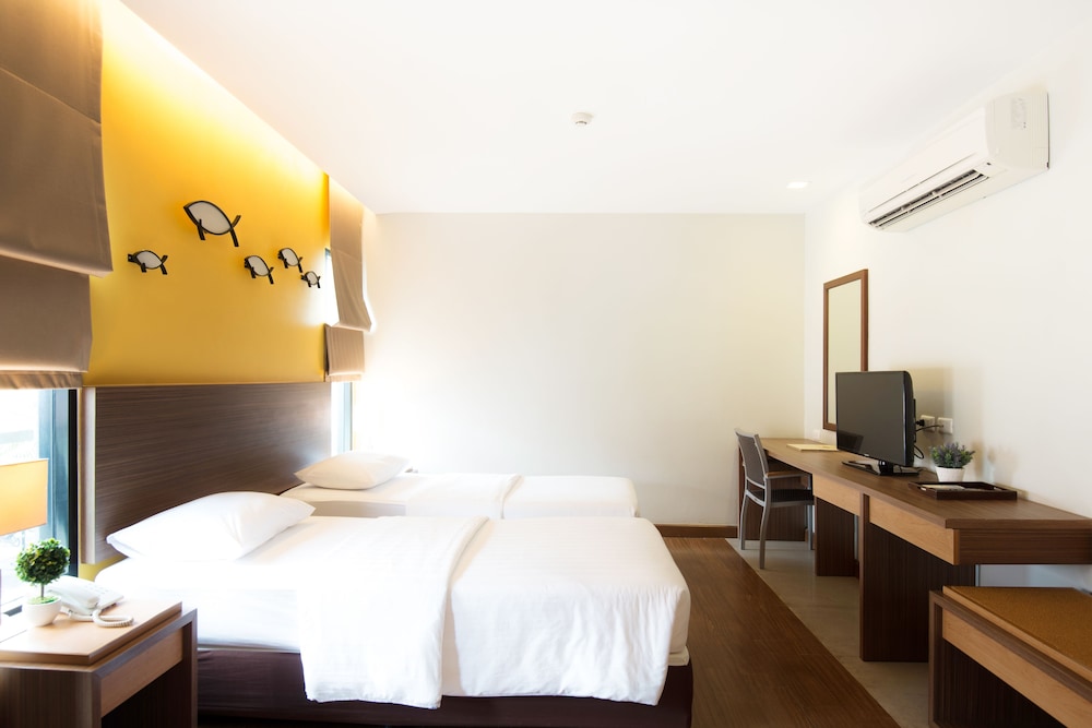 FISHERMANS VILLAGE RESORT 17/32