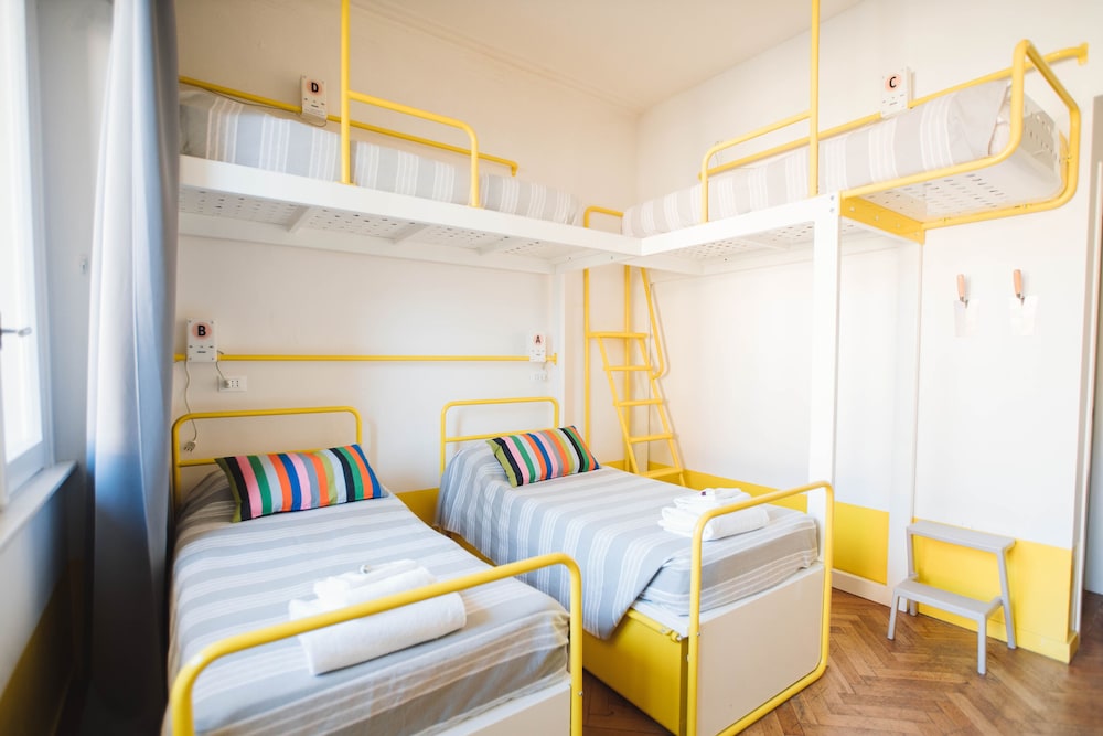MIXED DORM