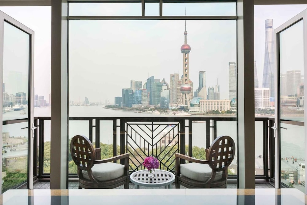 The Peninsula Shanghai 23/48