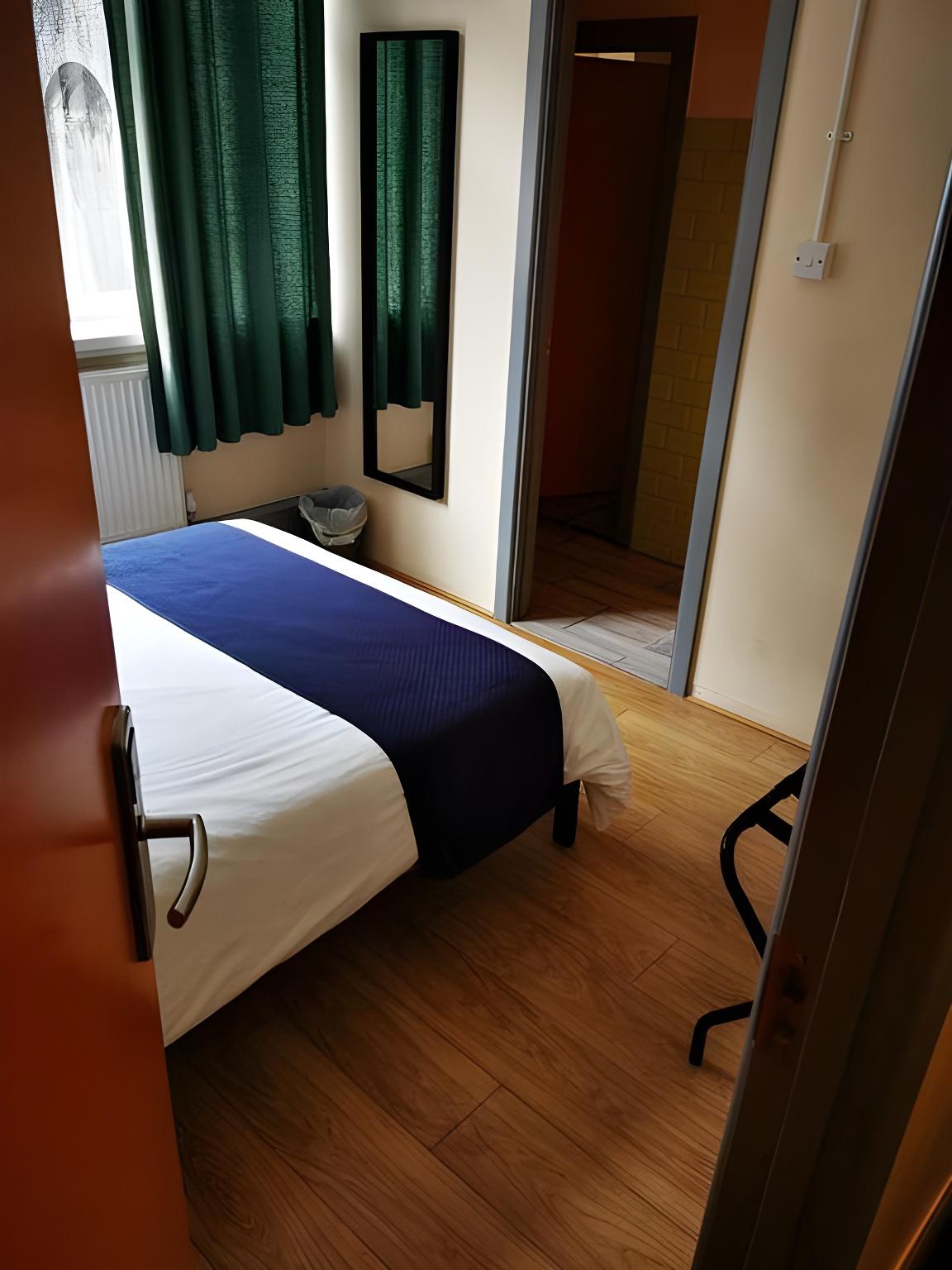 Birmingham Central Backpackers 5/13