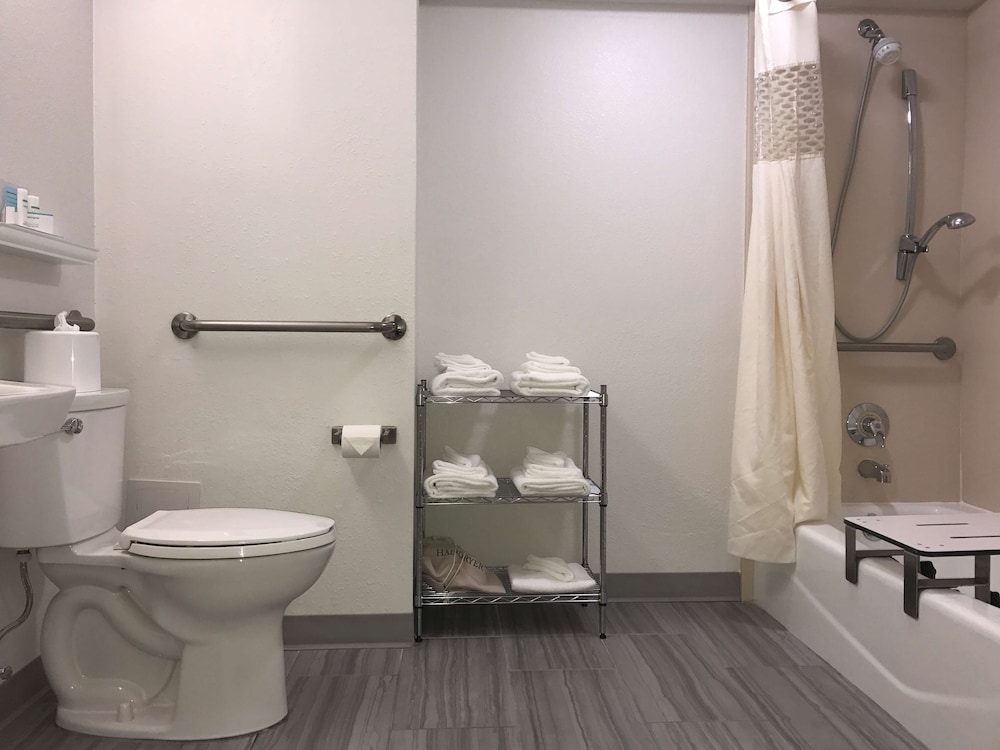Hampton Inn Daytona Beach Shores 22/45