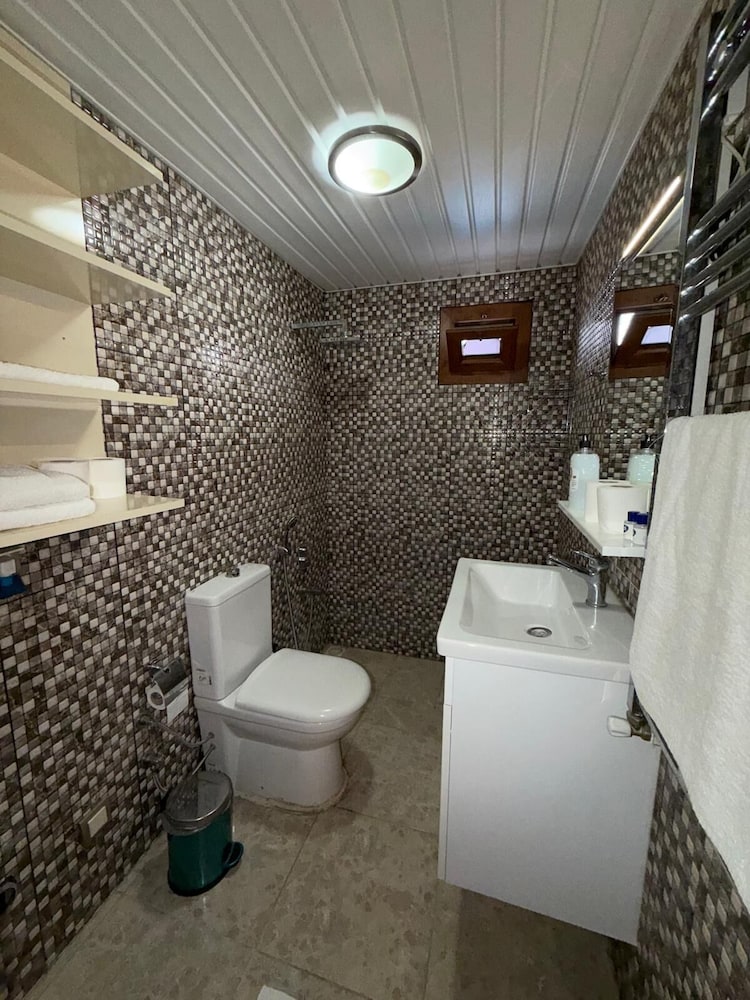 Kutlugun Sahil Otel 48/50