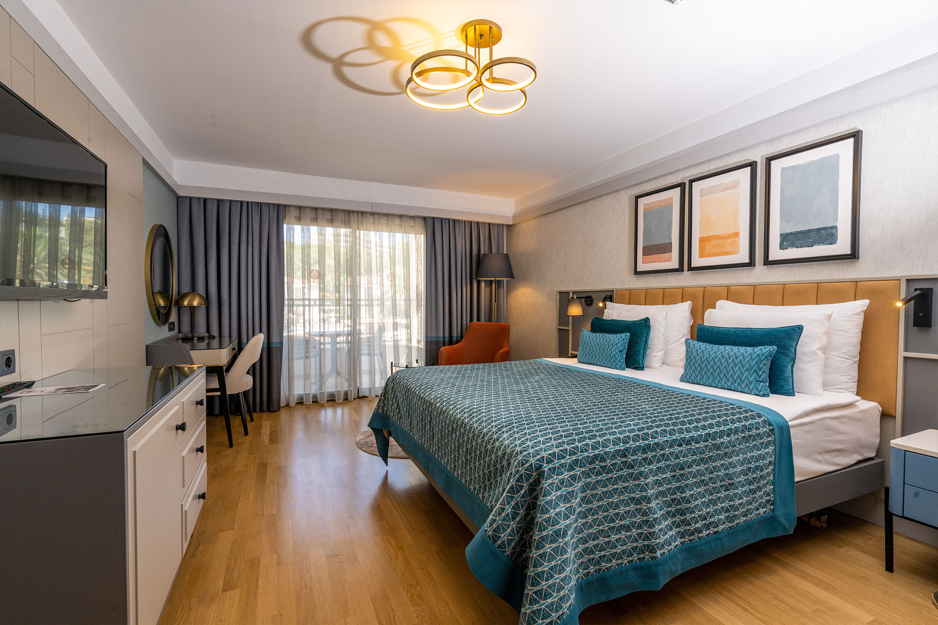 Superior Room Land View Single Use