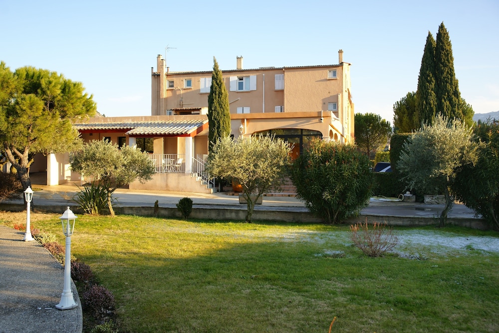 Hotel Restaurant l Etape Logis 54/57
