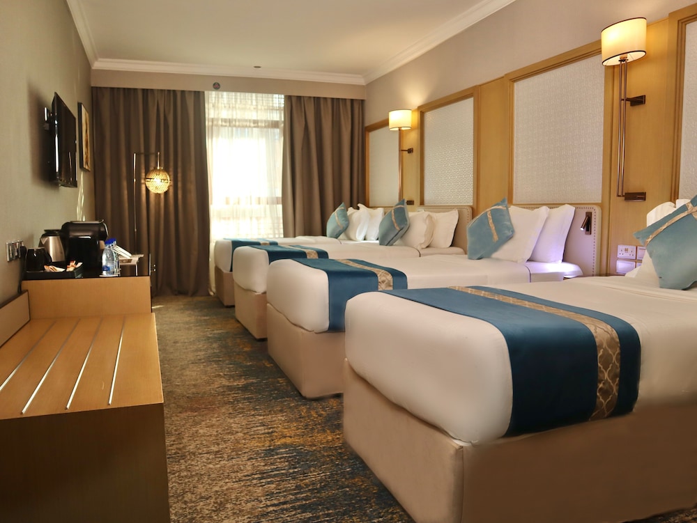 Waqf Othman Bin Affan hotel 20/38
