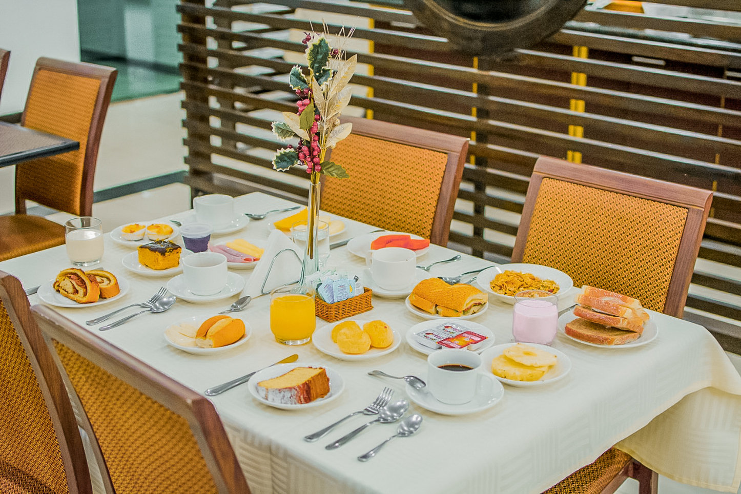 VOA Express Inn Hotel Orquidea 54/77
