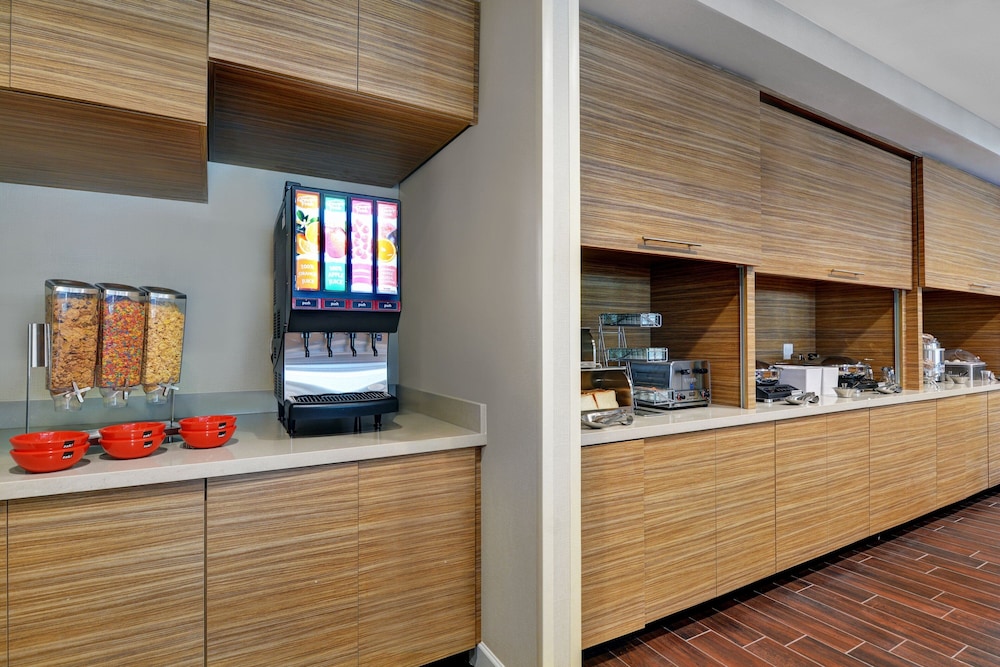 TownePlace Suites by Marriott Jacksonville East 10/63