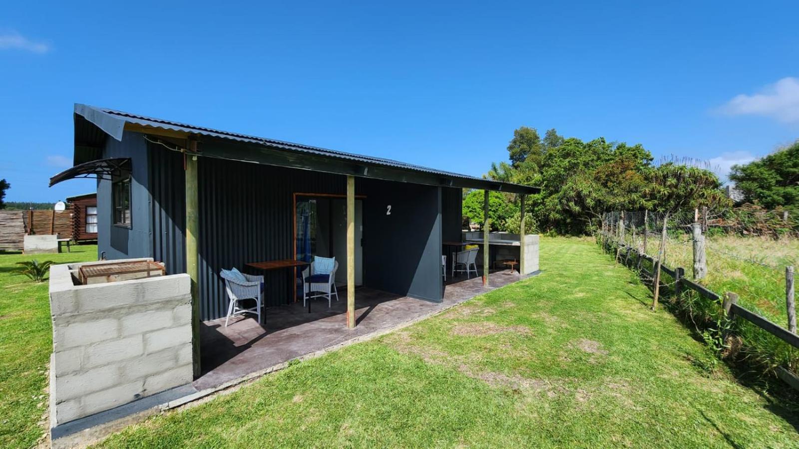 Amperda Log Cabins 13/17