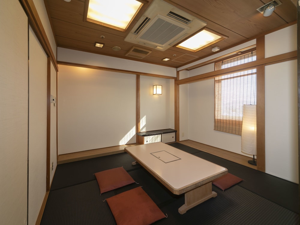 Apa Hotel Himeji Ekikita 41/62