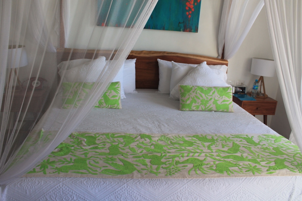 Toto Blue Hotel Boutique 35/72