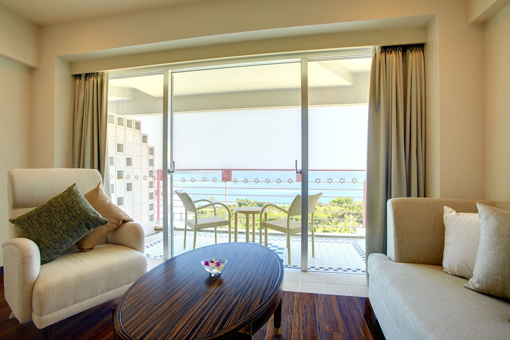 Hotel Mahaina Wellness Resort Okinawa 20/25