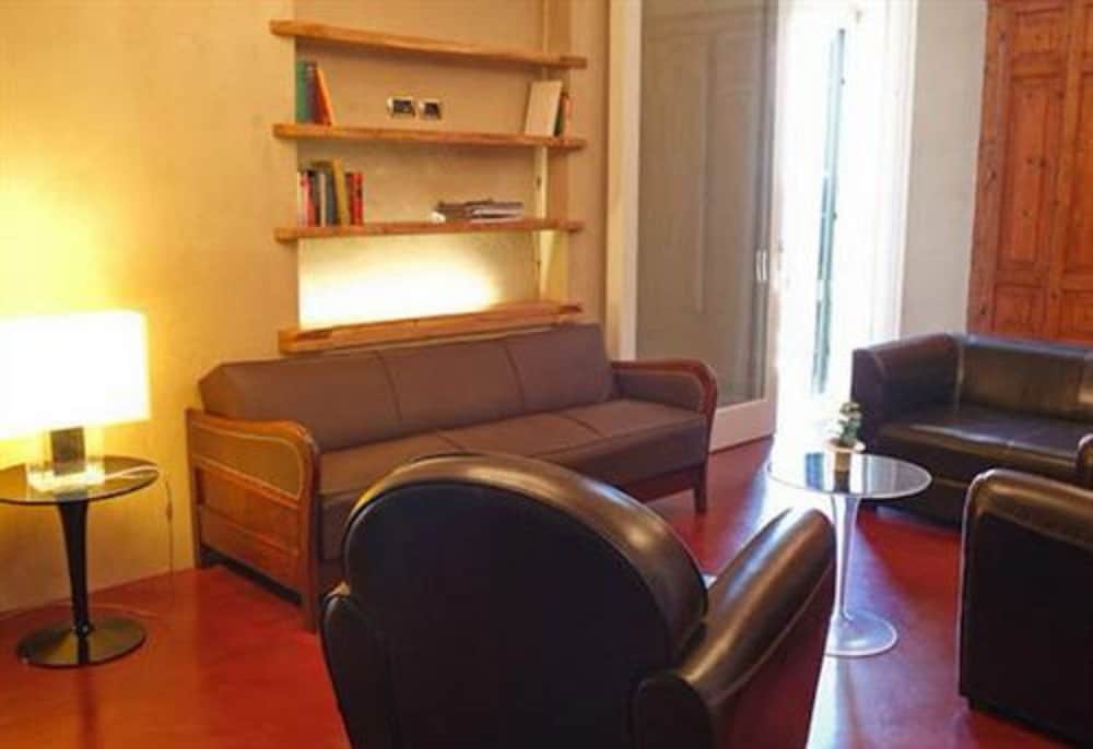Hotel Remàt 23/43