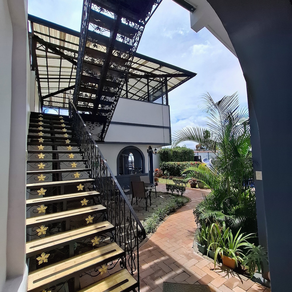 Hotel Casa Santo Tomas 6/58