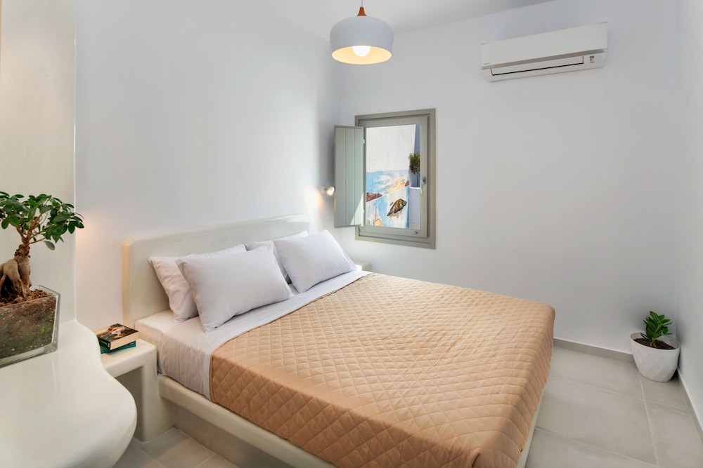 Olive Tree Suites 10/23