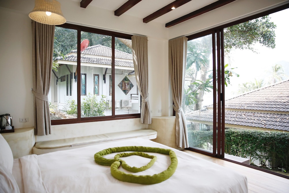 Resolution Resort 42/71