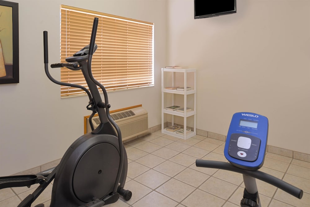 Americas Best Value Inn & Suites Atlantic 20/32